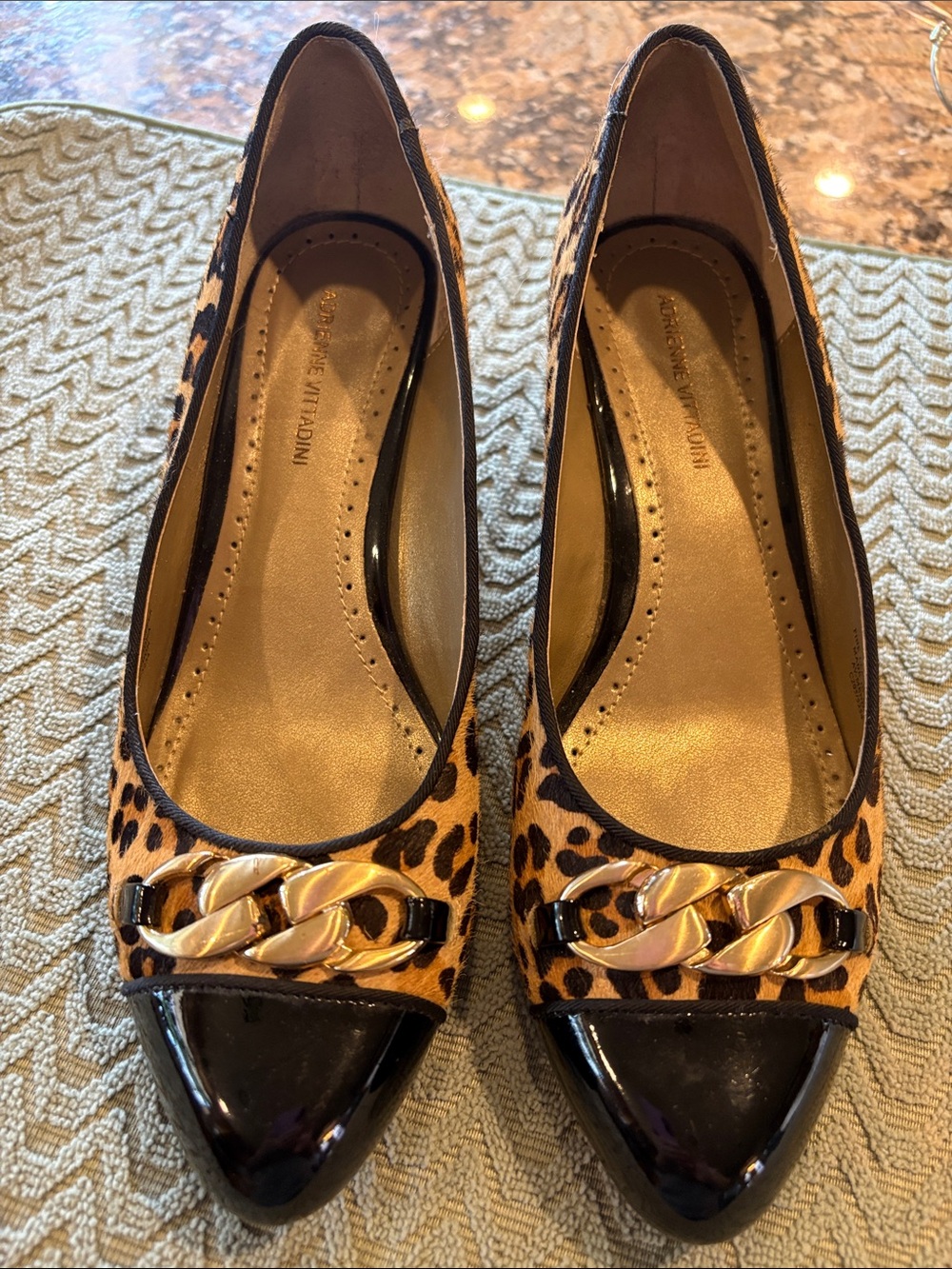 Adrienne Vittadini Leopard Haircalf Leather Chain Pumps Heels Sz 8 1/2 M